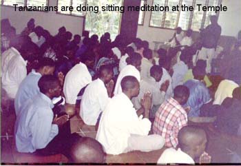 2002 Tanzanian young boys and girls getting traning about walking and sitting meditation at Budd2.jpg